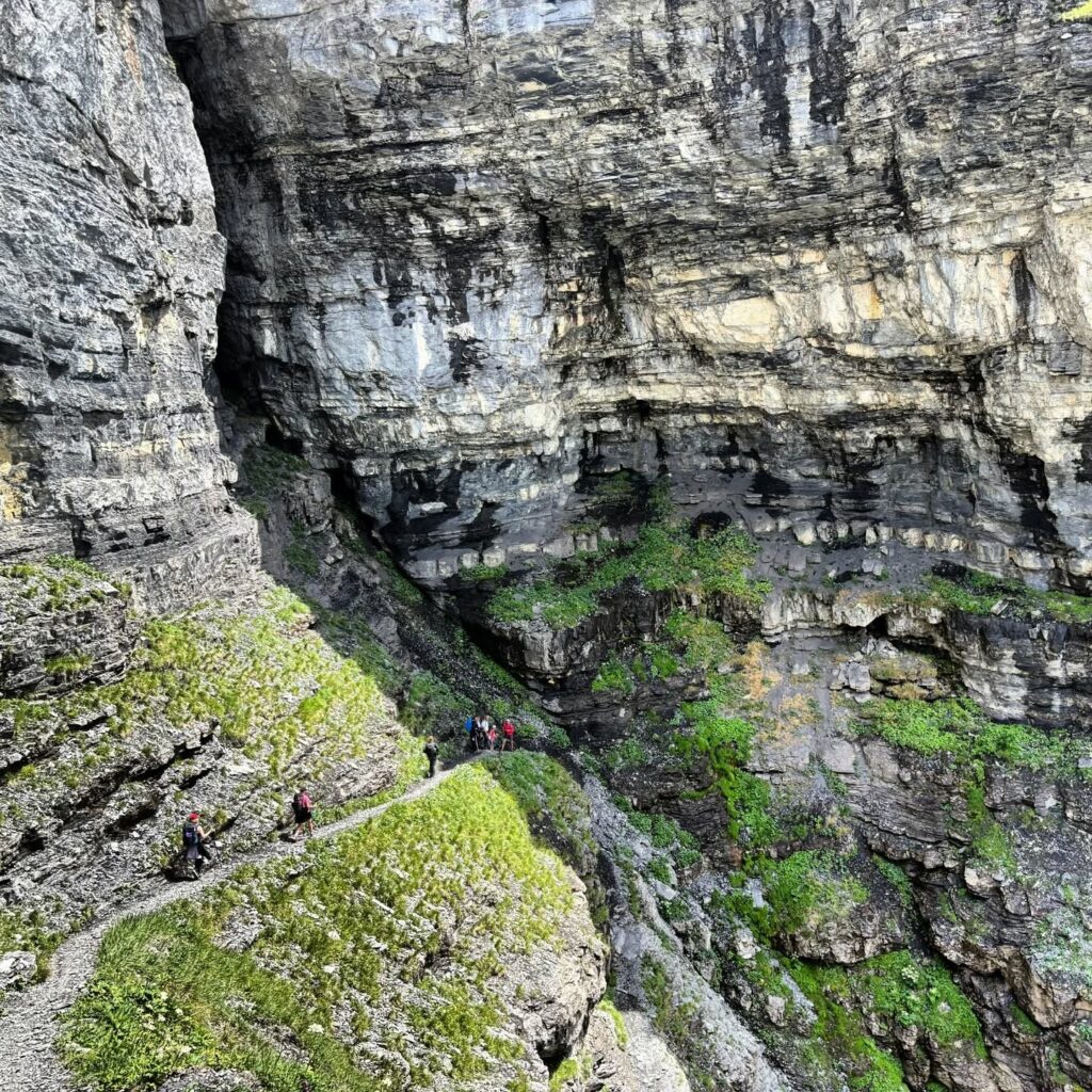 Instagram post from clemence_randoyoga. This post is in position 6.