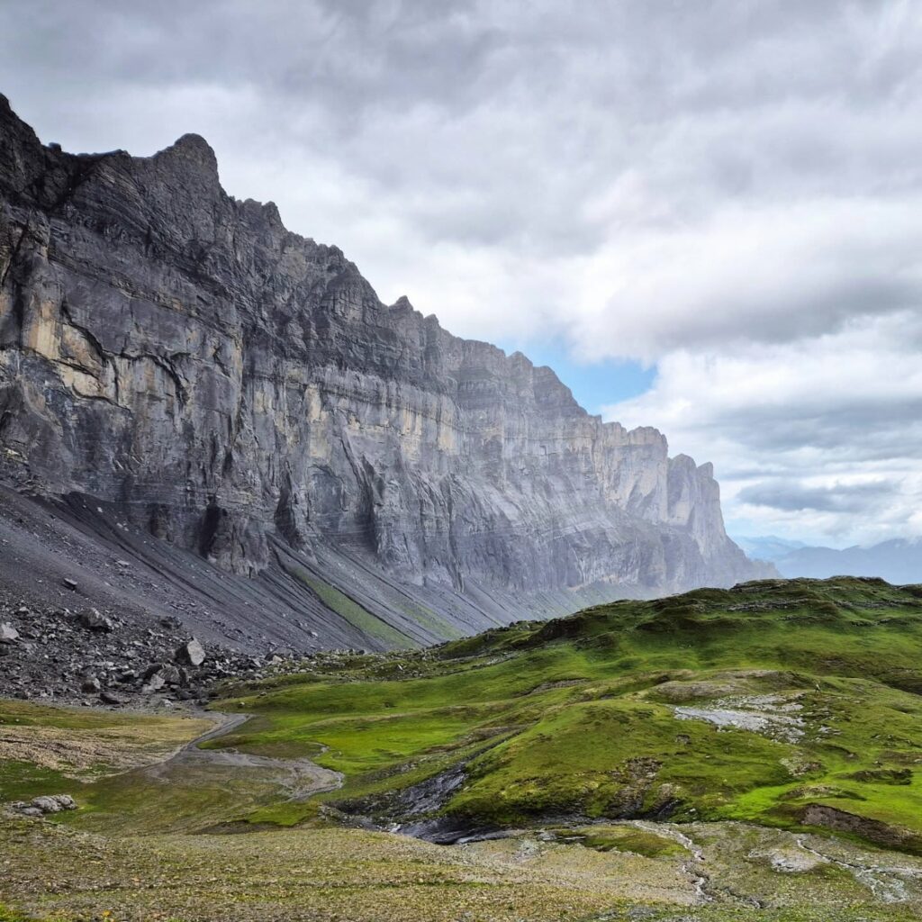 Instagram post from clemence_randoyoga. This post is in position 0.